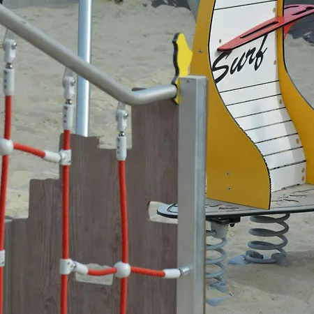 Mobil-home Grand Confort 6p, 3 Ch, Terrasse, 200m Plage, Piscine, Fitness, Parking, Wifi Inclus - Fr-1-361a-29 *